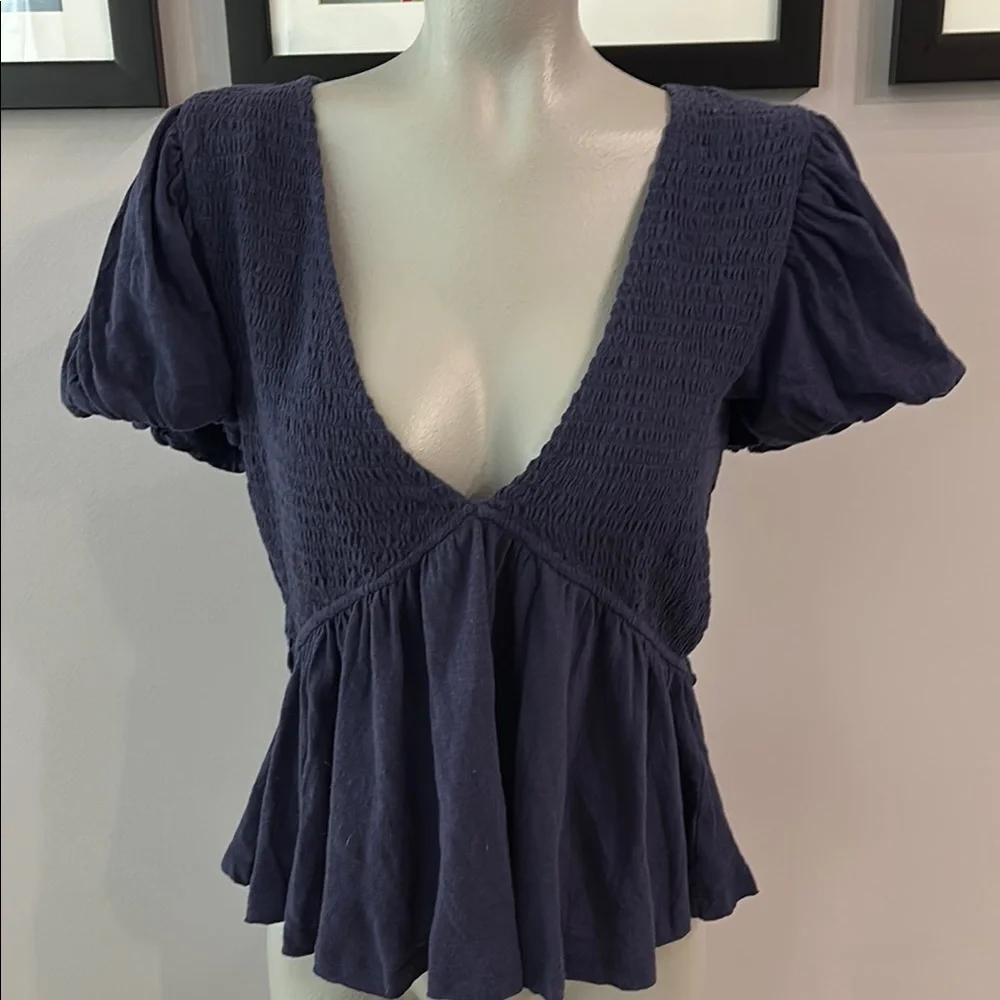FREE PEOPLE Charolette Top – Navy Blue Smocked Puff Sleeve Blouse | Size L